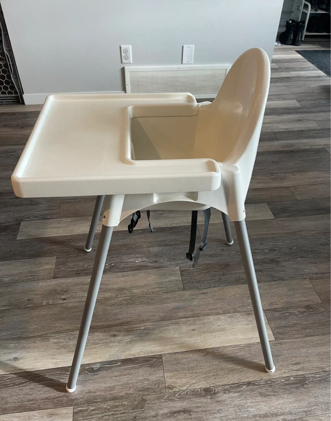 IKEA Highchair - photo 3