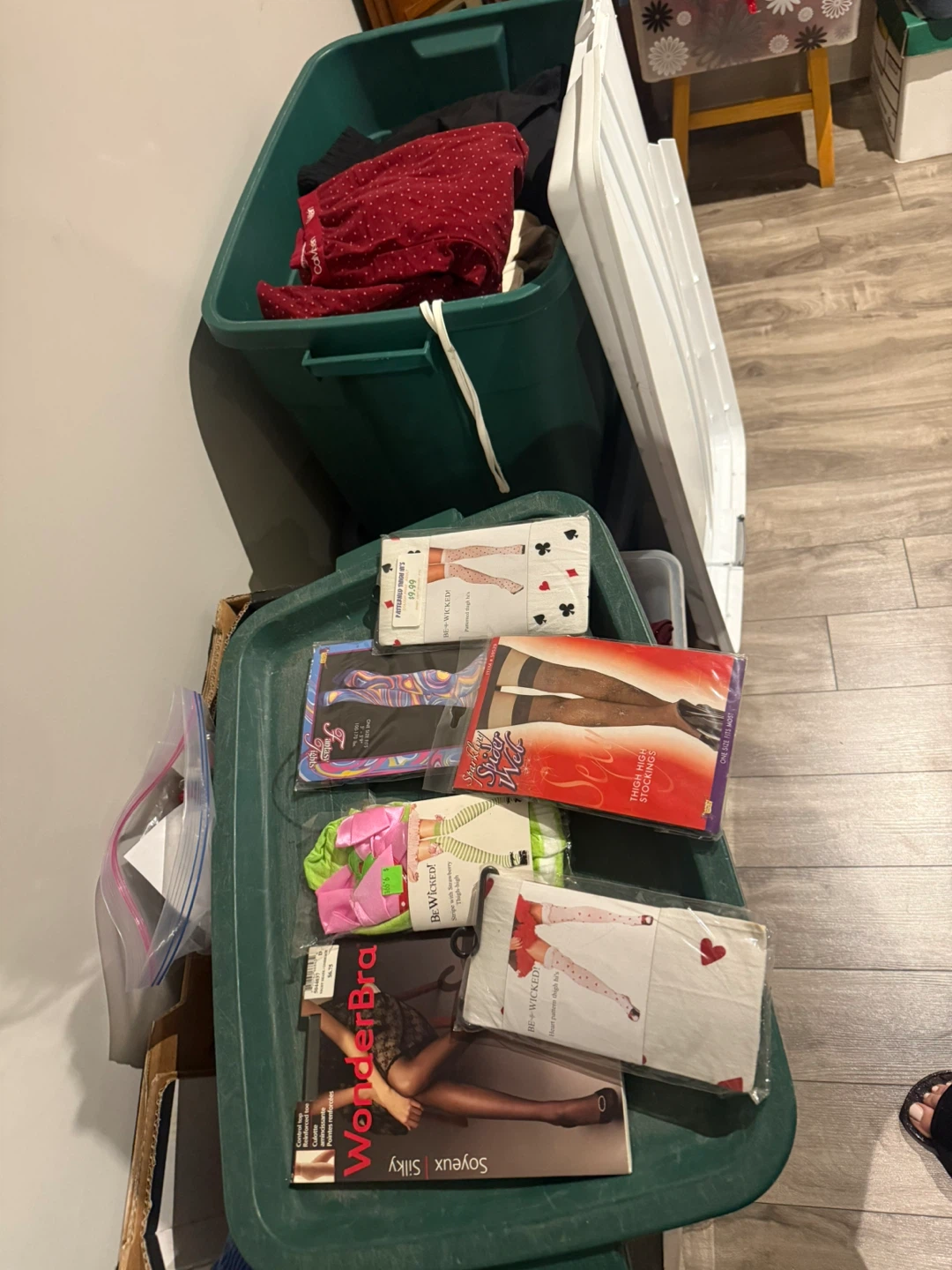 GARAGE SALE - photo 4