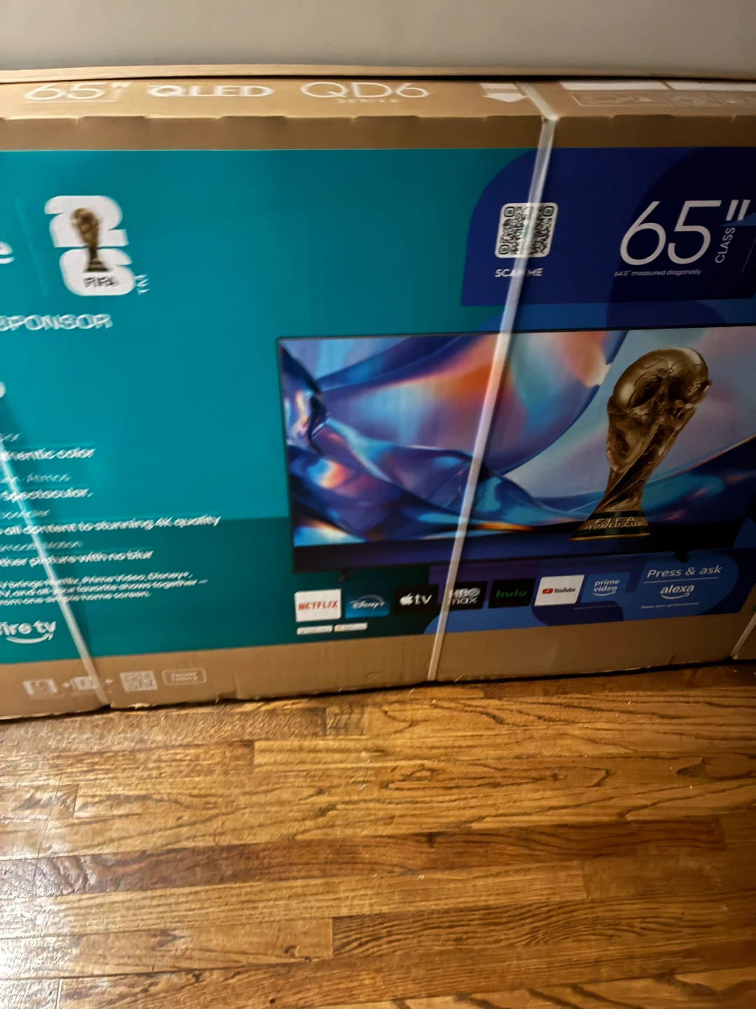 65" Hisense QLED QD6 Series TV - photo 3