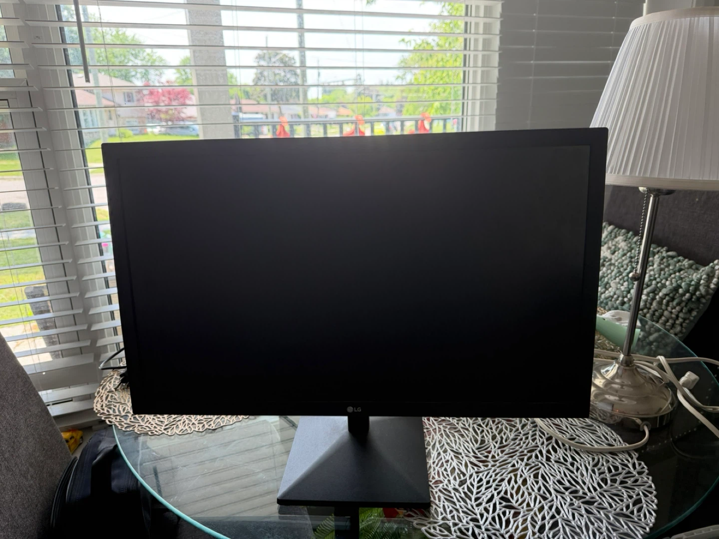 LG 24" Monitor 24MK400H-B