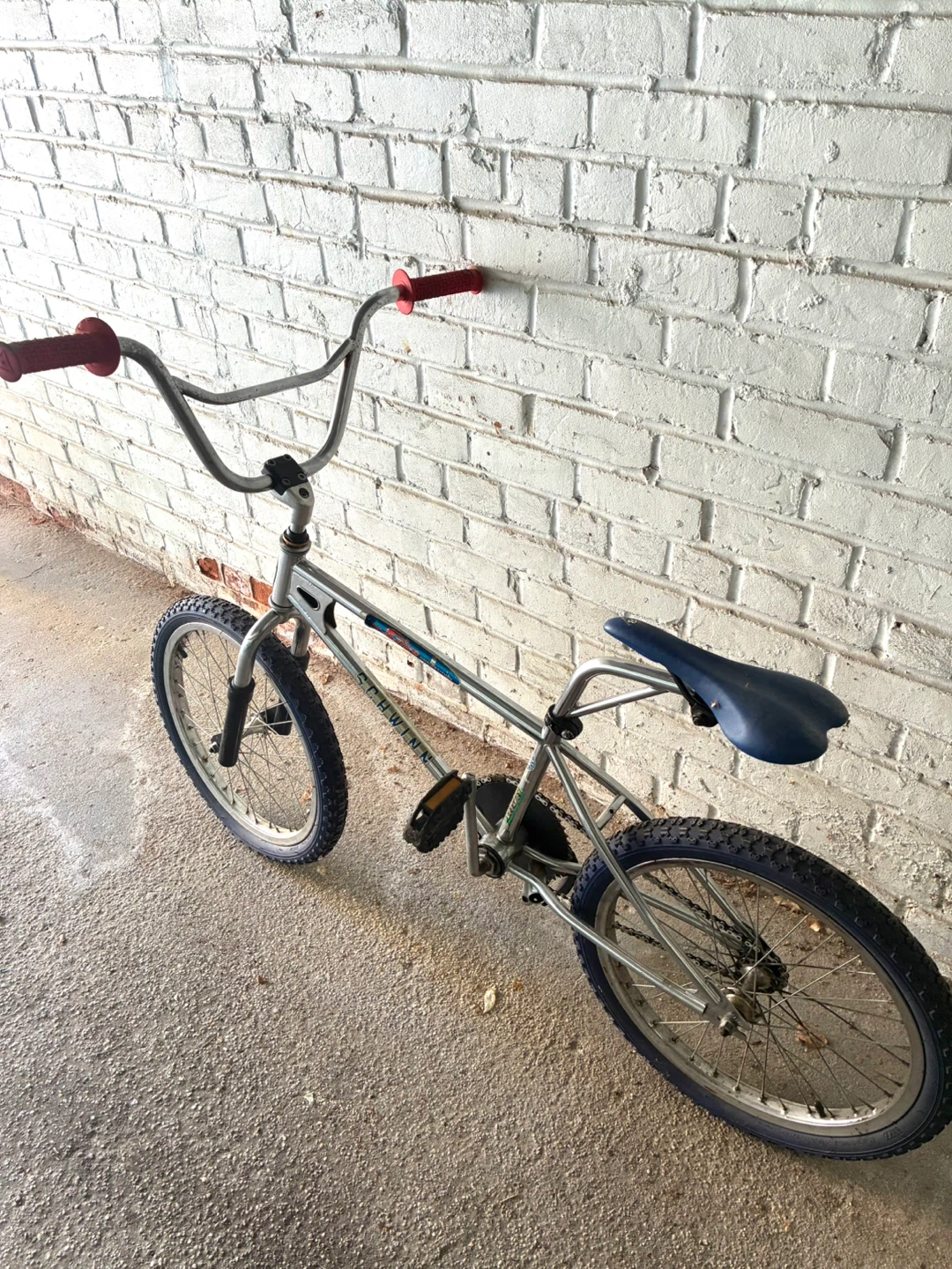 Schwinn The Sting Competition BMX Bike