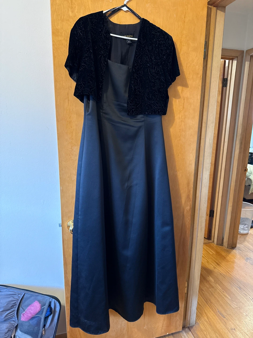 Scott McClintock Black Velvet Dress Set Size 14