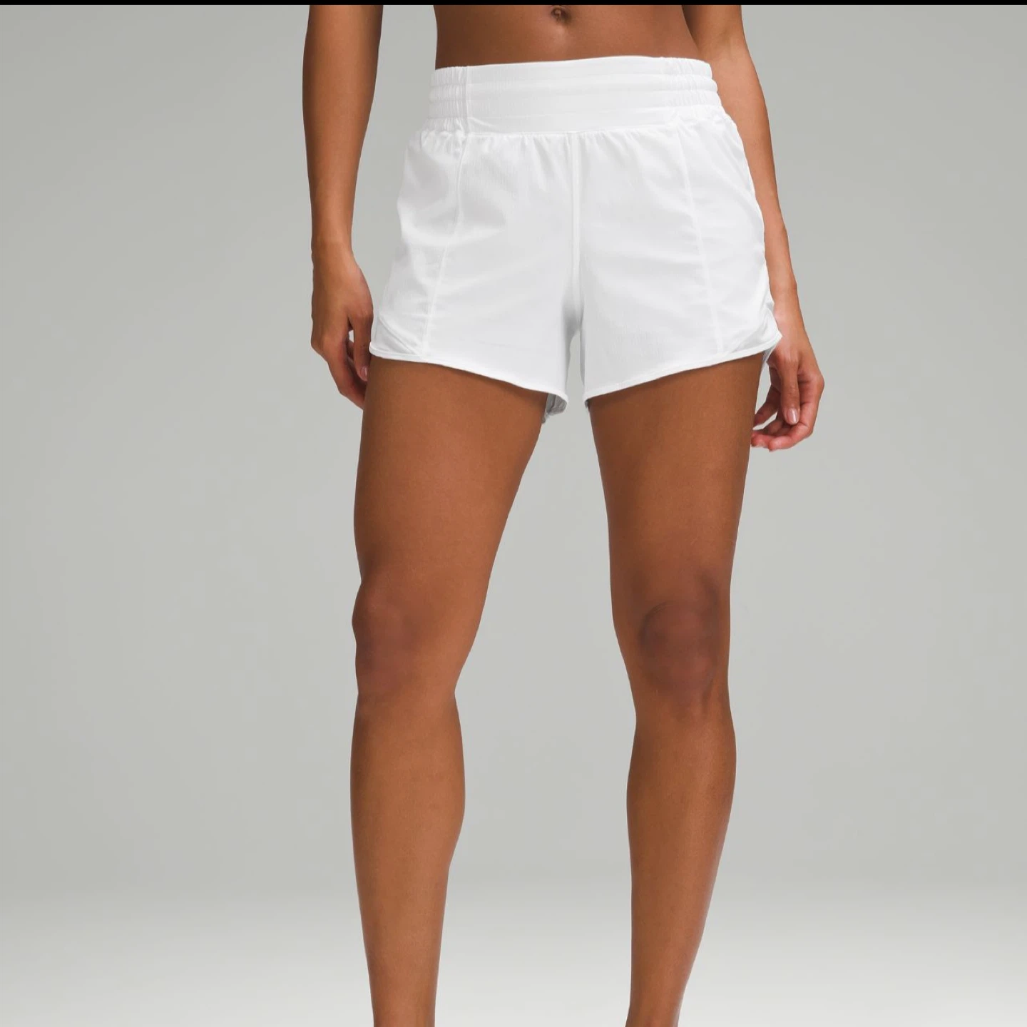 NWT Lululemon Hotty Hot Shorts - size 6 - photo 2