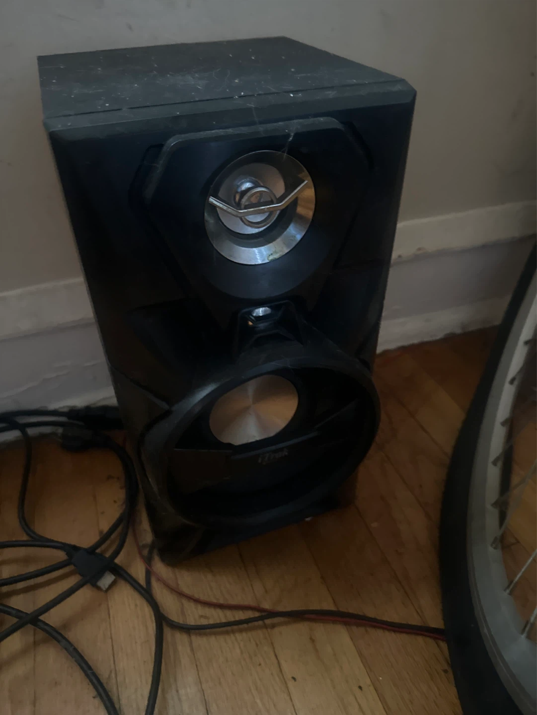 iTek Speaker