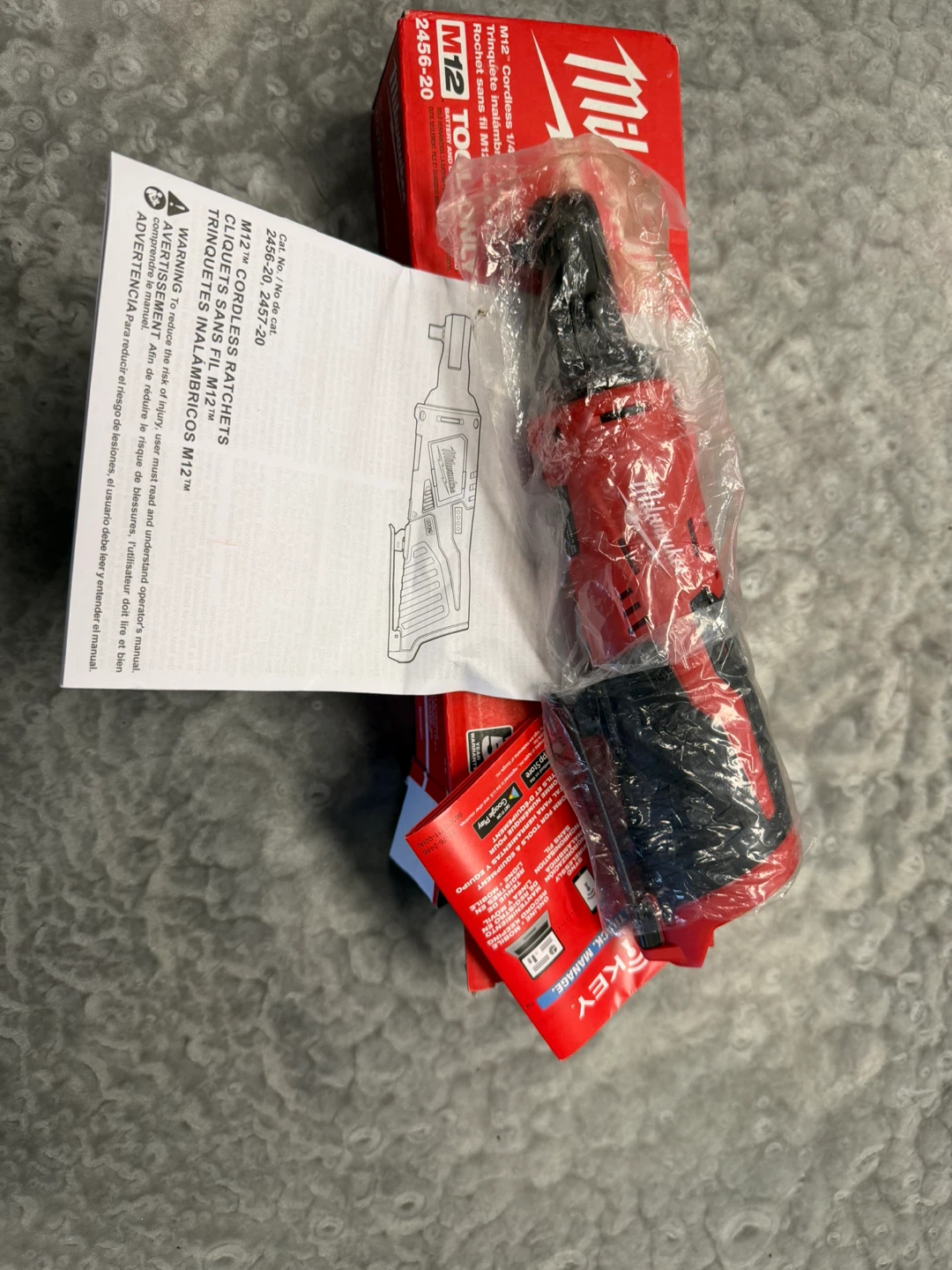 Milwaukee M12 Cordless 1/4-inch Ratchet Tool - photo 3