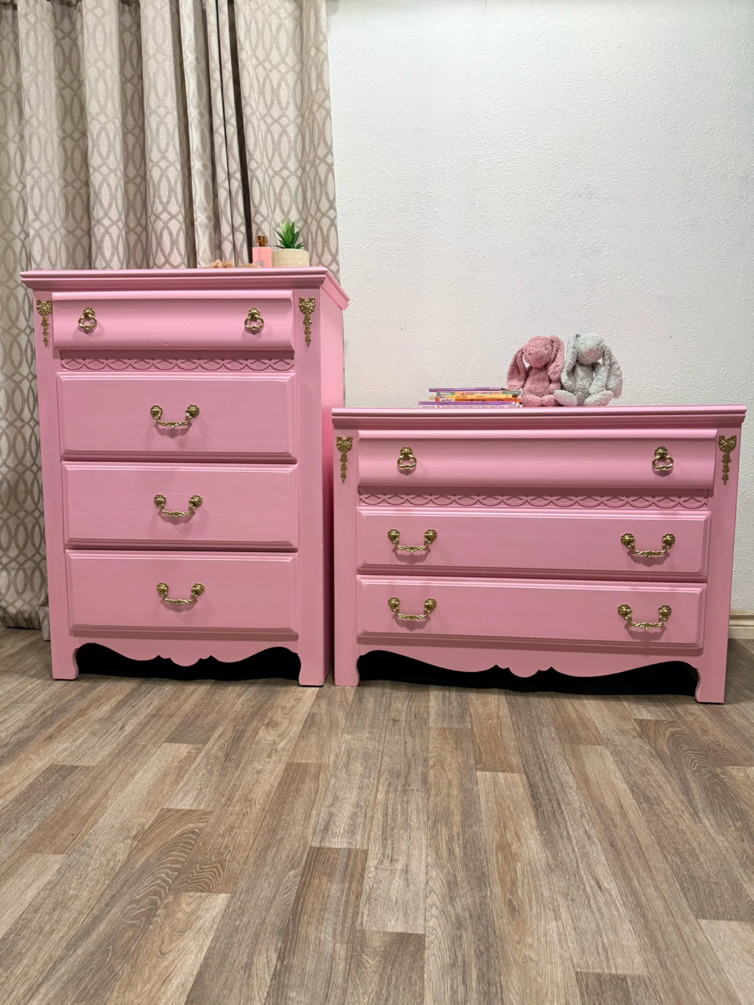 Beautiful Refinished Pink Mini Dresser Set - photo 2