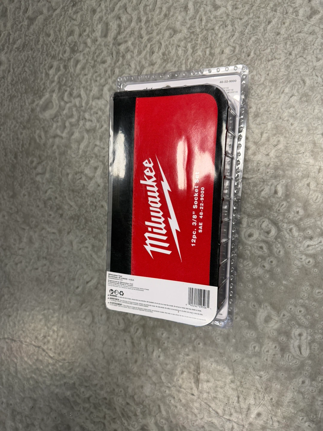 Milwaukee 12pc 3/8" Drive SAE Socket Set 48-22-9000 - photo 4