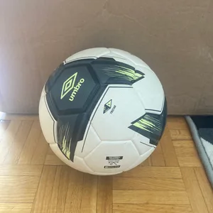 Umbro Training Soccer Ball