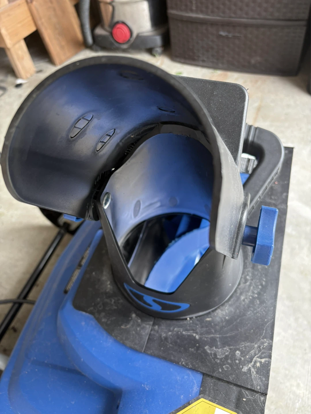 Electric Snow Blower - photo 4