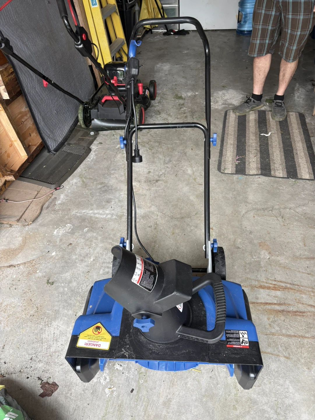 Electric Snow Blower - photo 2