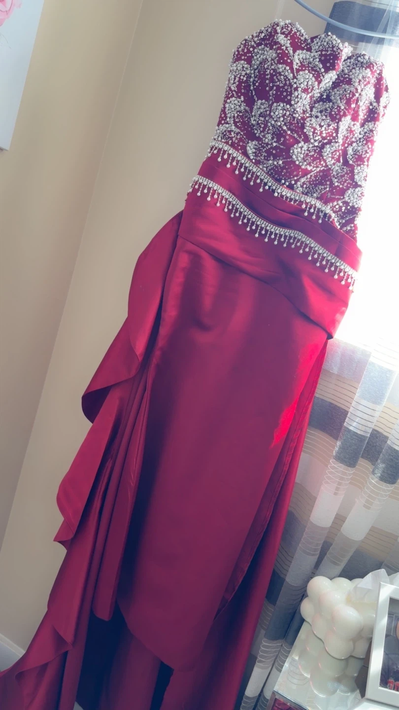 Red Beaded Prom Dress - photo 3