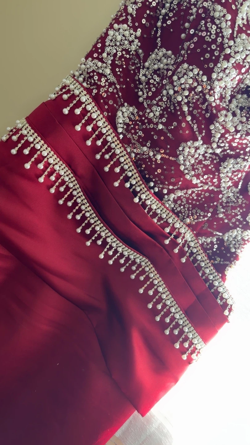 Red Beaded Prom Dress - photo 4