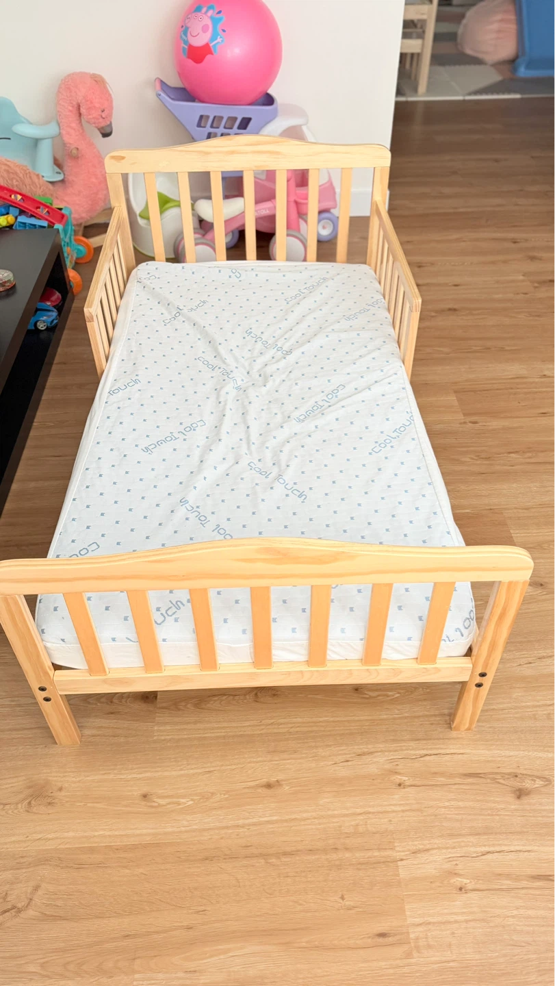 Wooden Toddler Bed Frame with Guard Rails - photo 2