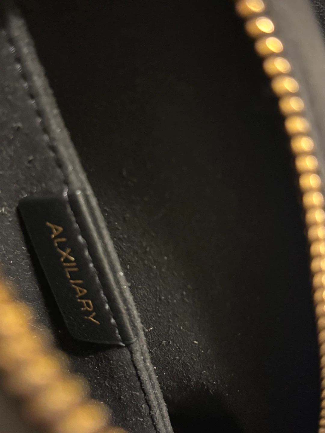 Auxiliary Black Leather Quilted Bag - photo 3