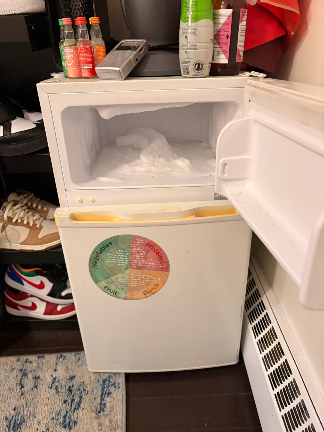 Danby Mini Fridge - photo 3