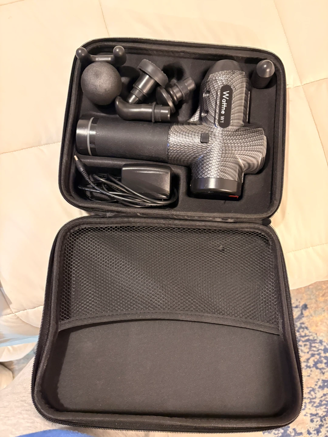 Wattne V1 Massage Gun with Accessories - photo 2
