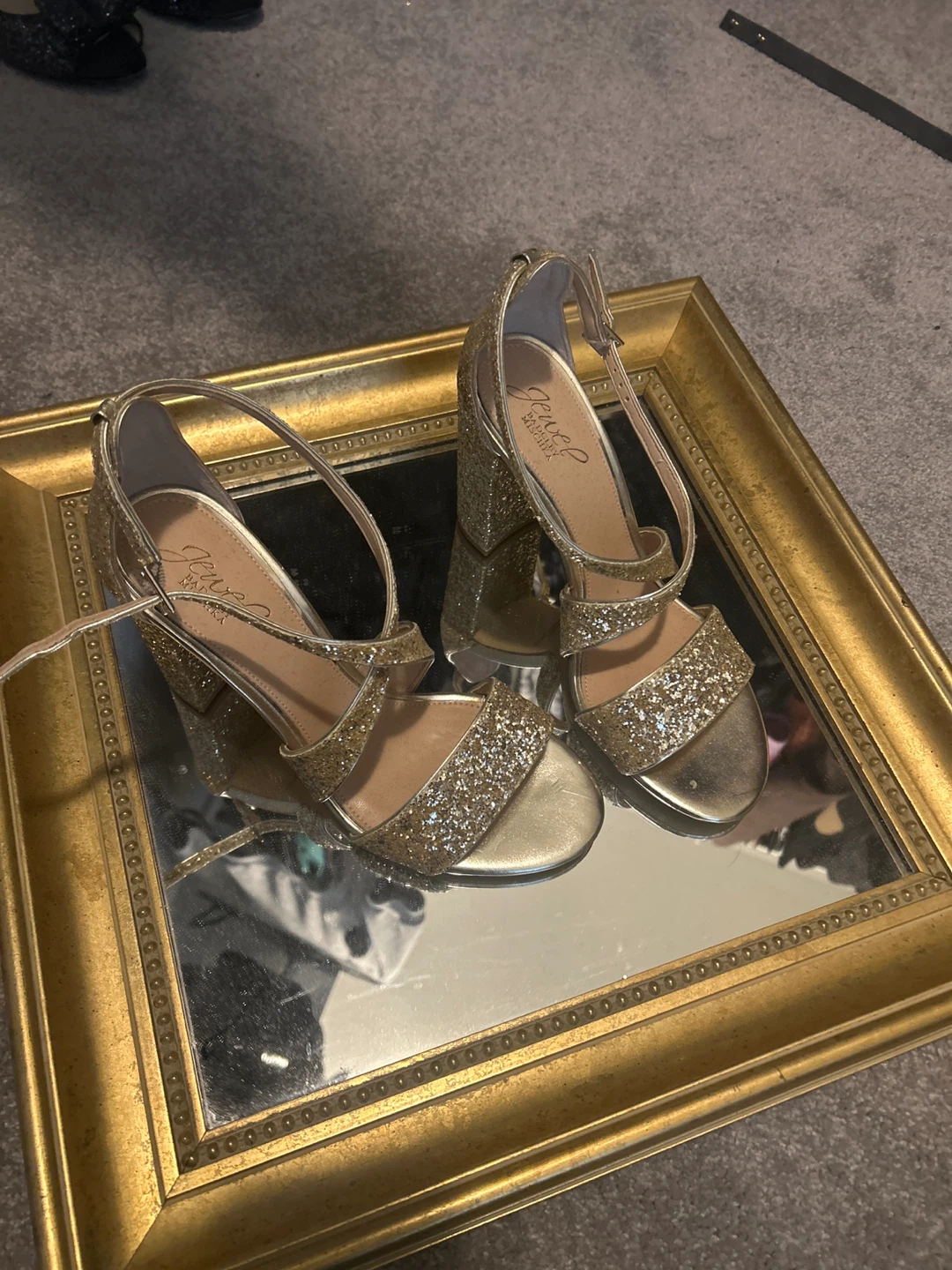 Jewel Badgley Mischka Gold Glitter Heels