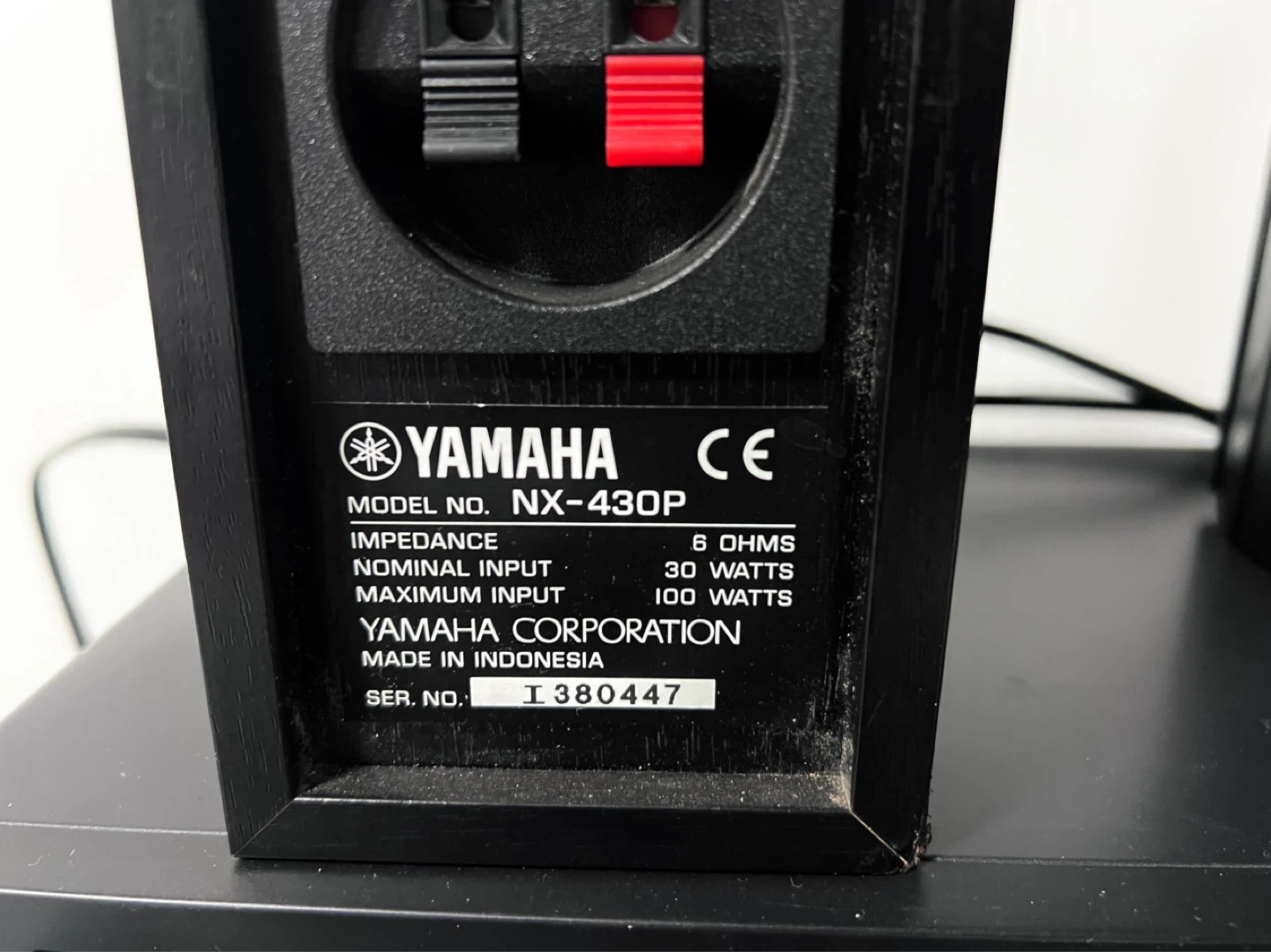 YAMAHA surround speakers, compact, 100 watts - photo 4