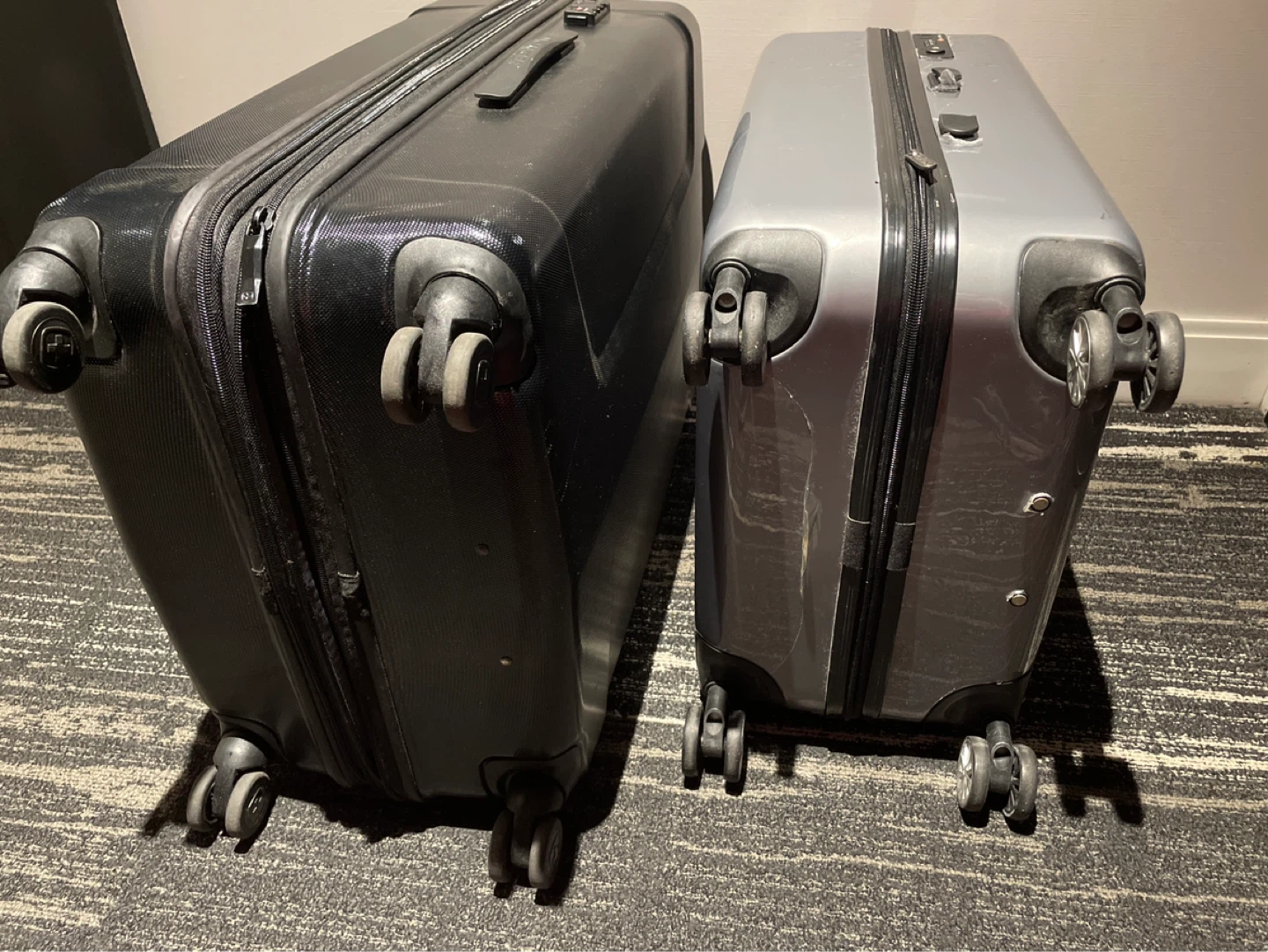 Black and Silver Suitcases (2) - photo 4