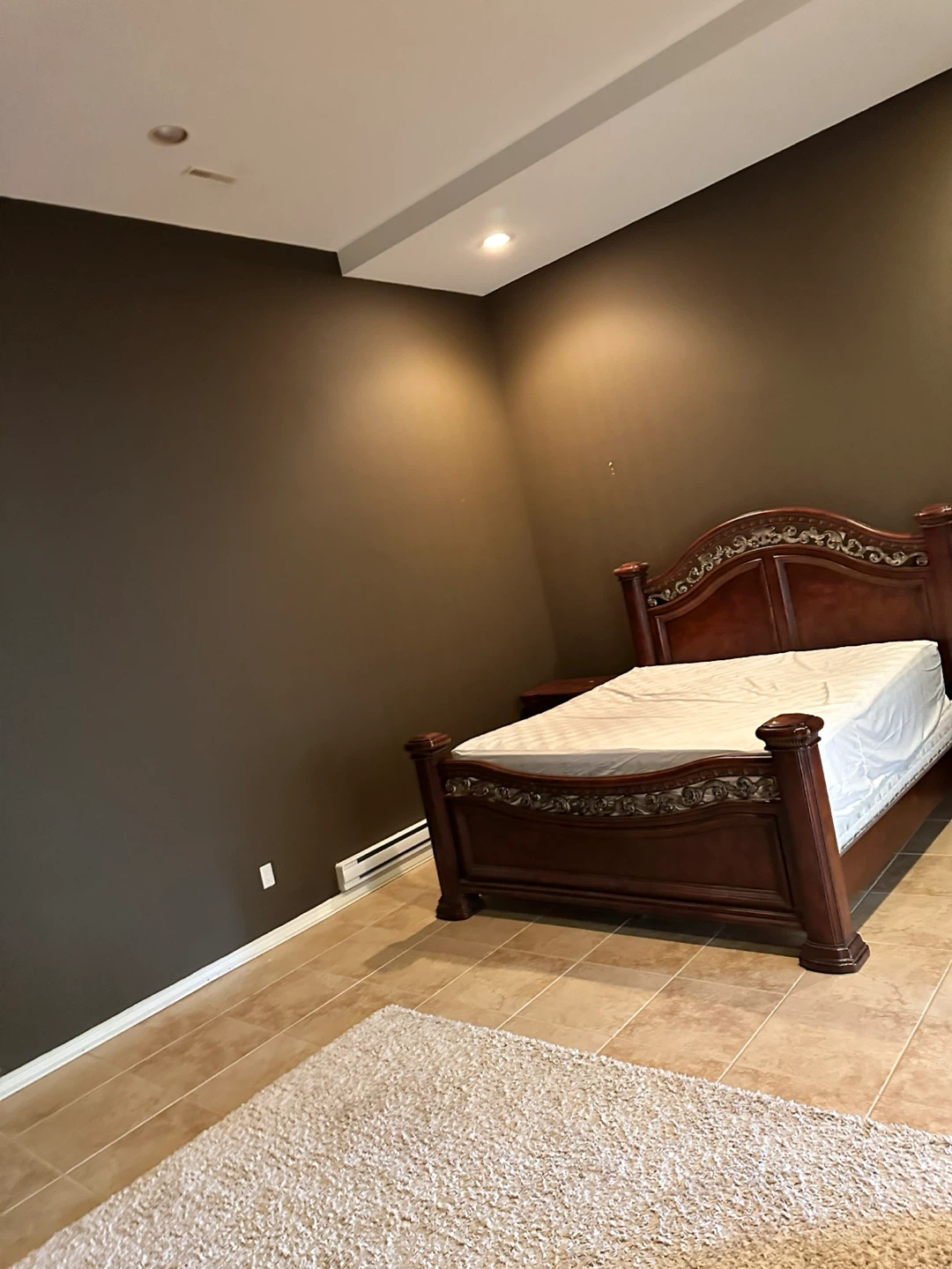 Suite for rent in Westwood plateau - photo 3