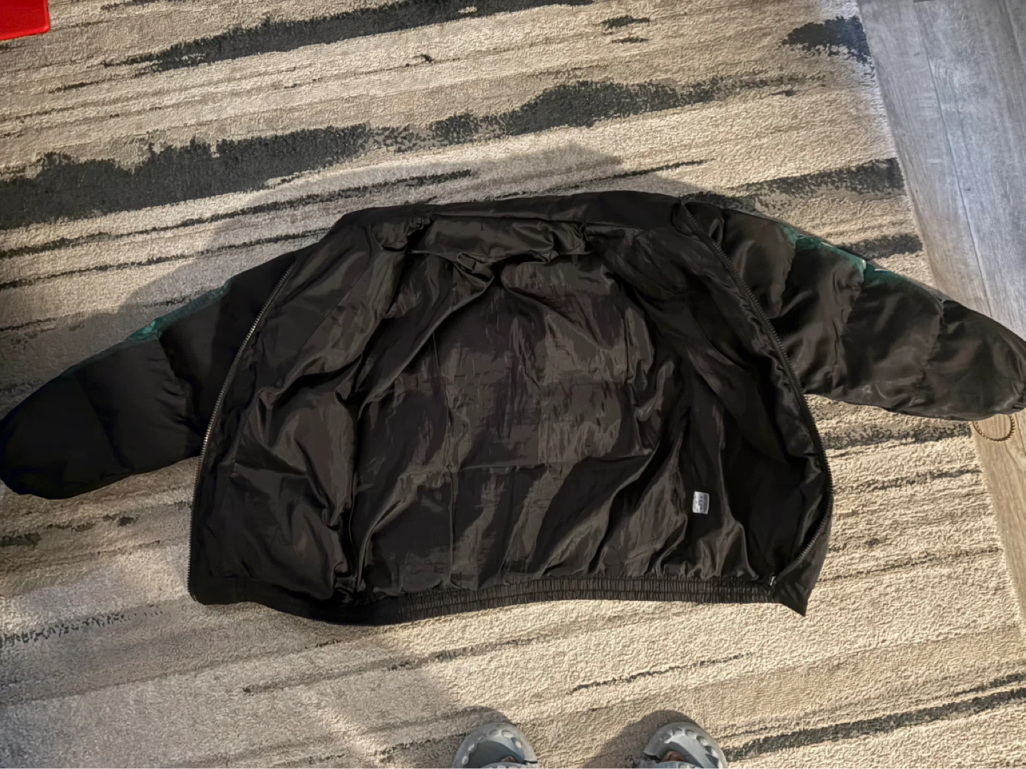 Freshniss Black Puffer Jacket with Graffiti Design - photo 4