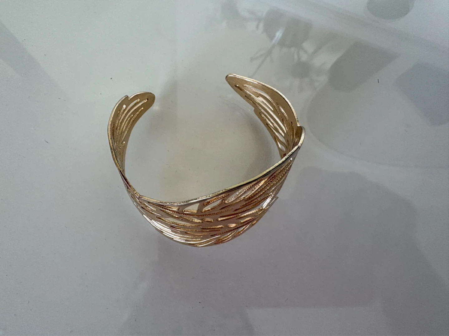 Gold Tone Leaf Design Cuff Bracelet - photo 2