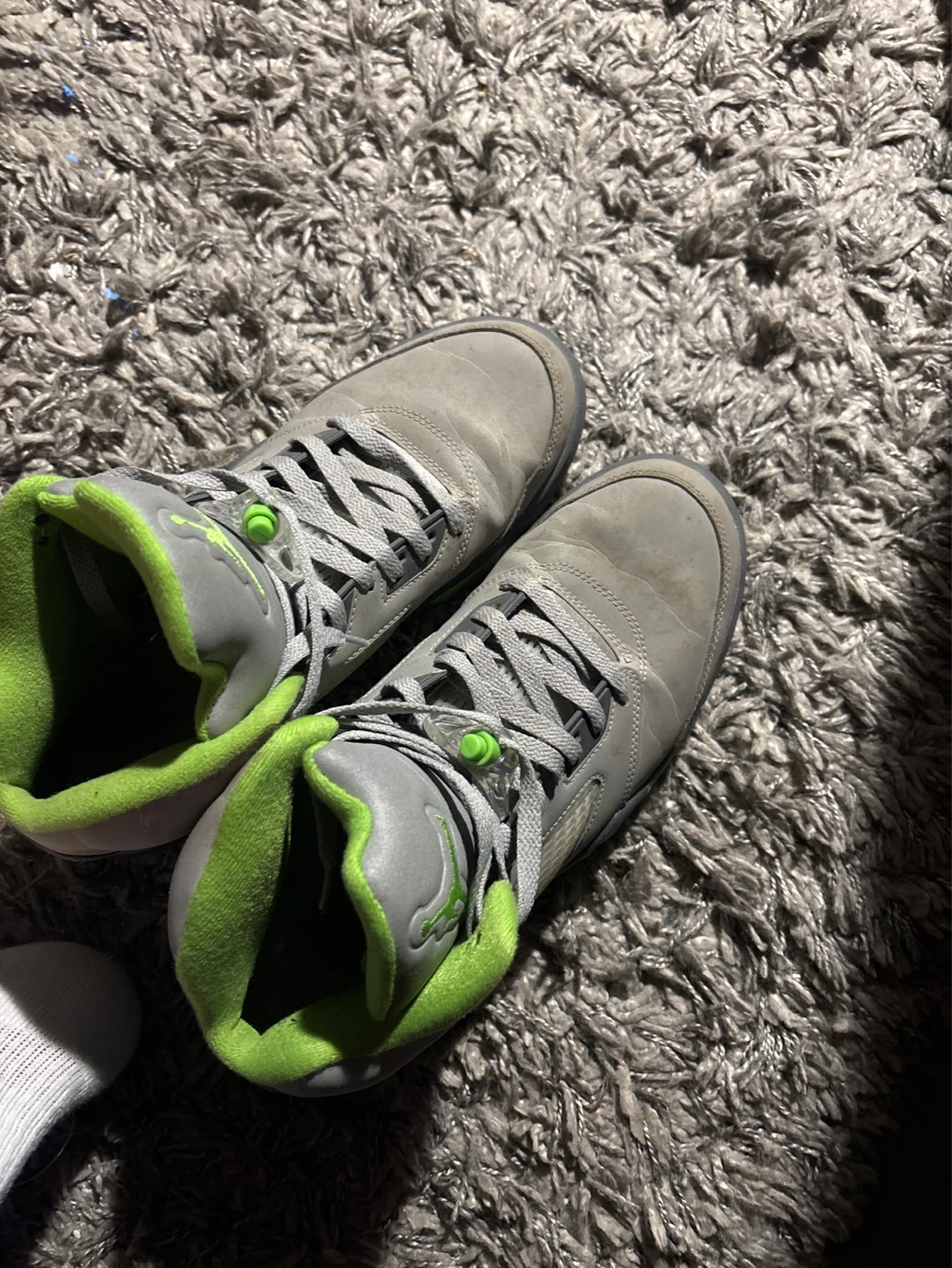 Air Jordan 5 Retro 'Wolf Grey' Sneakers - photo 2
