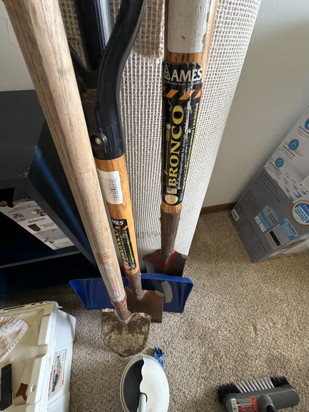 Bundle of shovels - photo 2