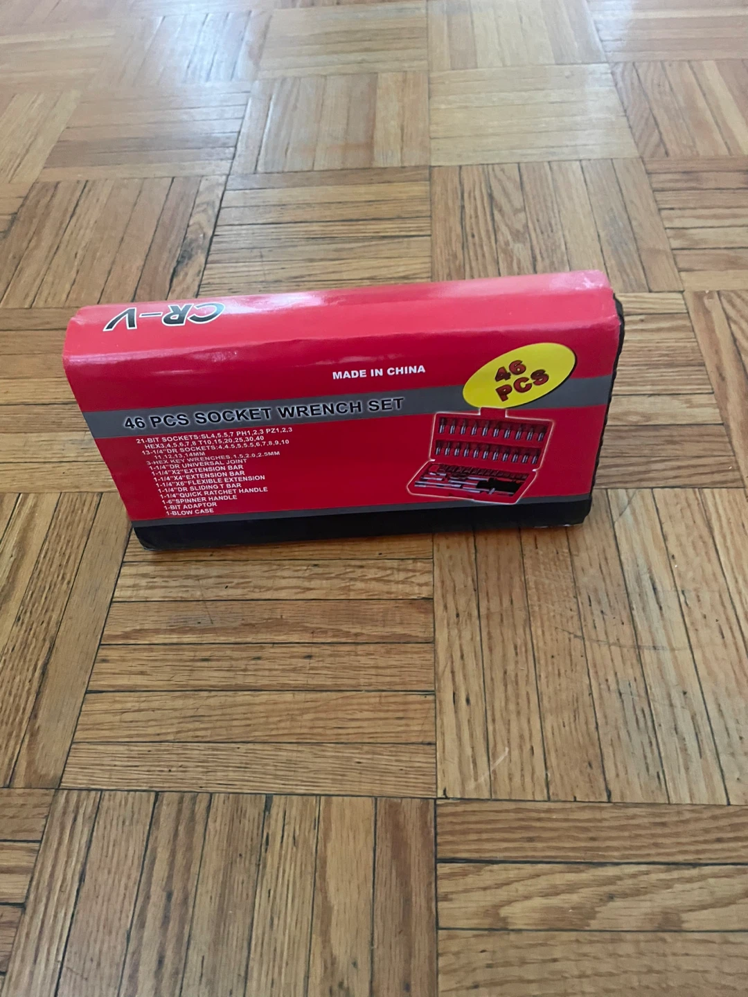 Brand New 46pc CR-V Ratchet & Socket Wrench Set