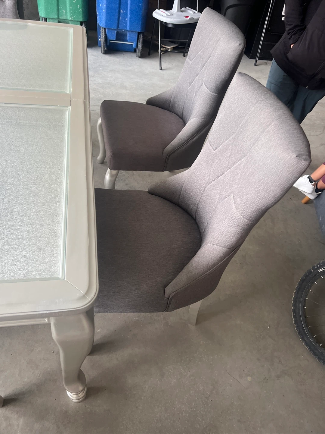 Dining Table with Glass Top with chairs - photo 4