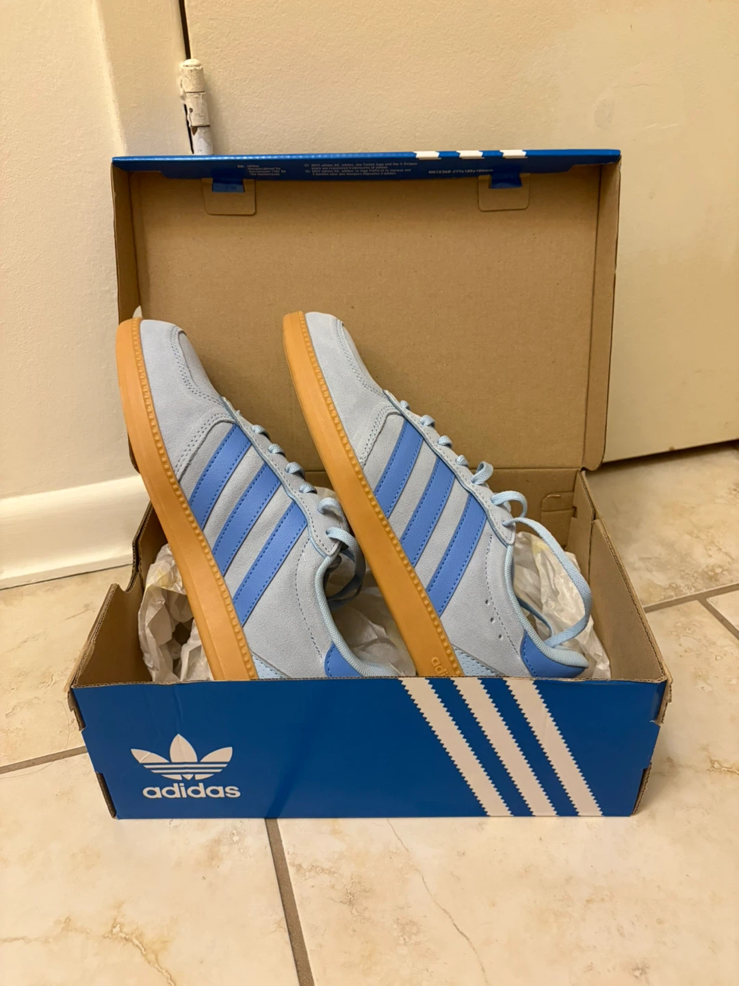 Blue Adidas Sneakers - 7.5W