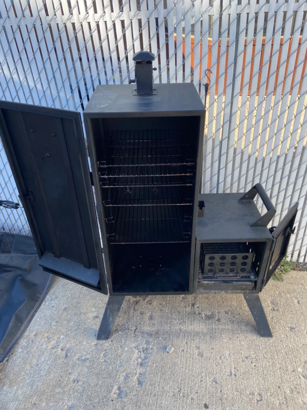 Dyna-Glo Vertical Smoker with Cover and Charcoal - photo 2