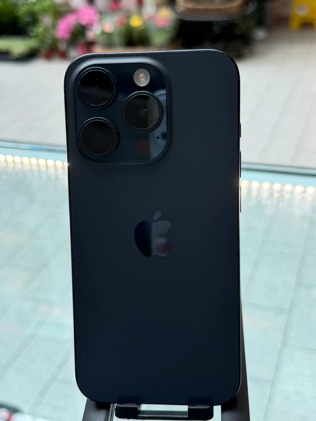 iPhone 15 pro 128gb blue titanium - photo 2