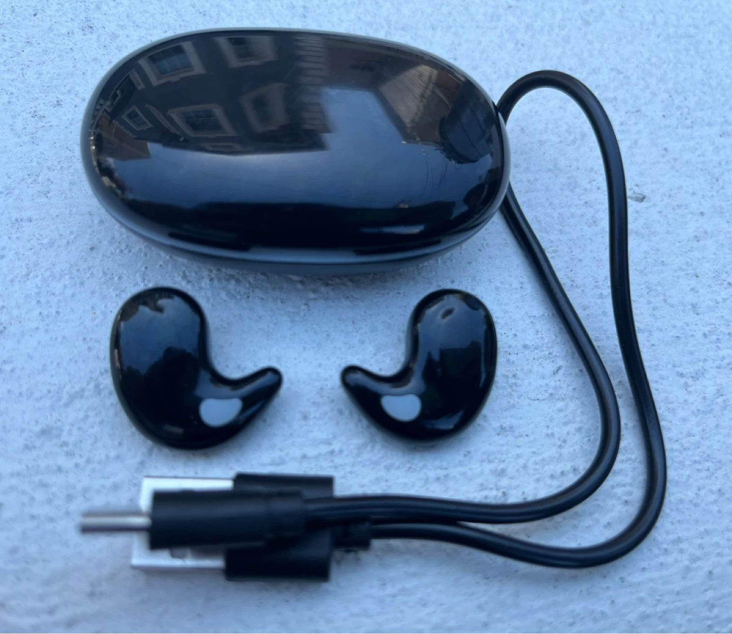 Black Wireless Earbuds with Charging Case - photo 2