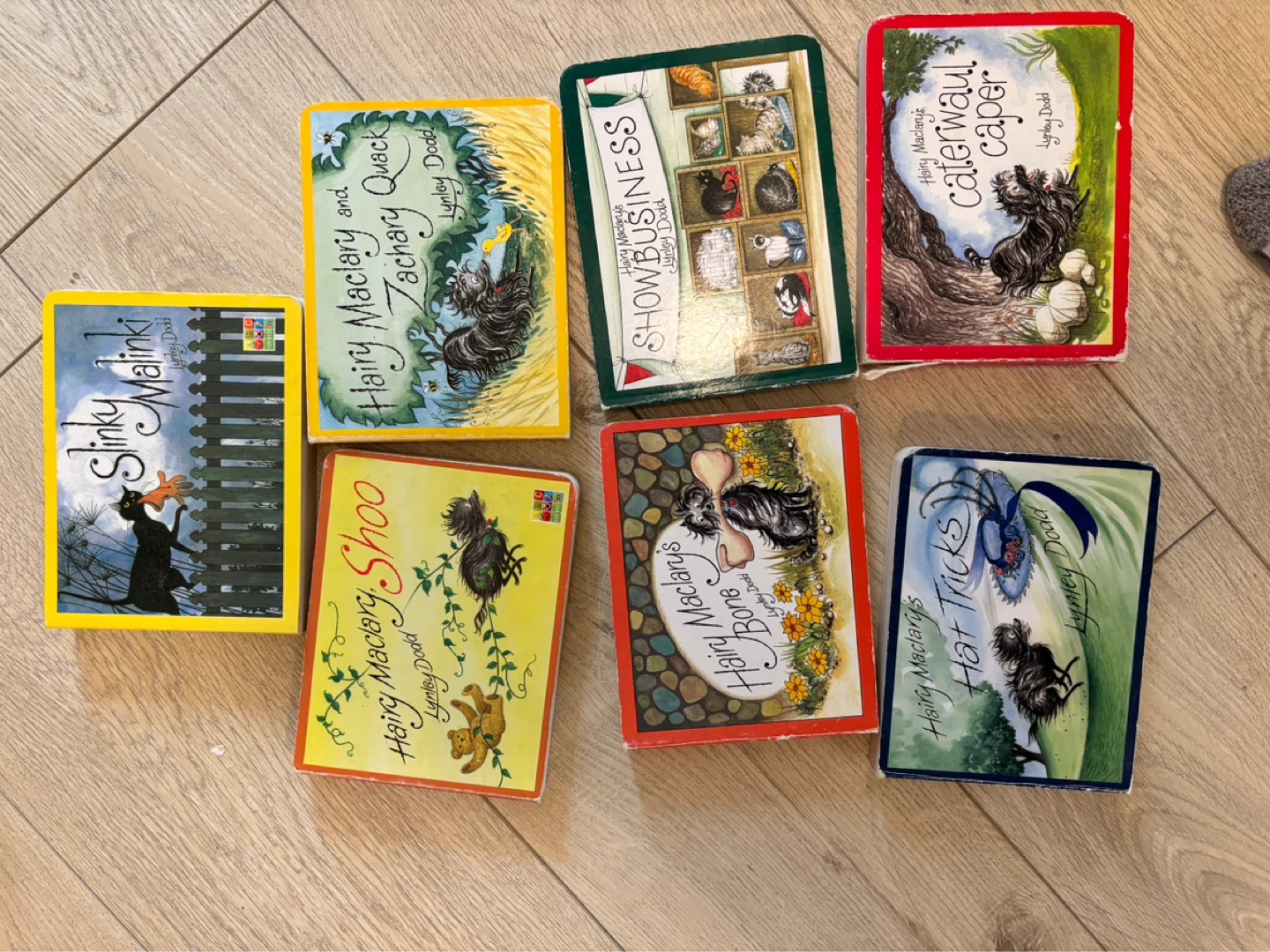Set of 7 Hairy Mclairy & Friends Books by Lynley Dodd - photo 2