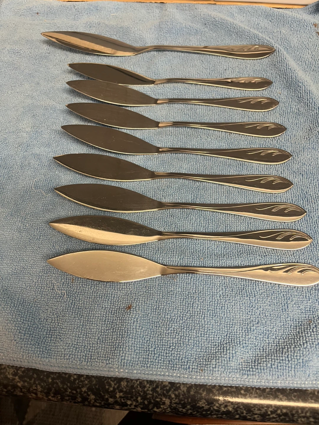 Set of 8 Silver-Tone Butter Knives - photo 3