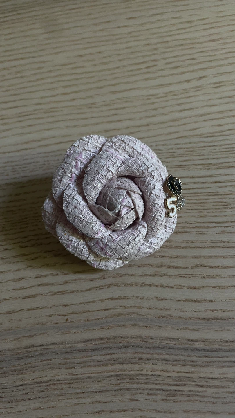 Chanel-style Camellia Brooch #freecycle