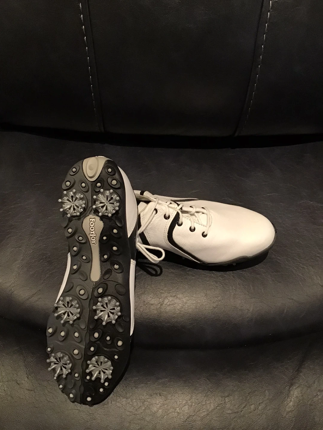 Ladies, size 8 golf shoes - photo 4