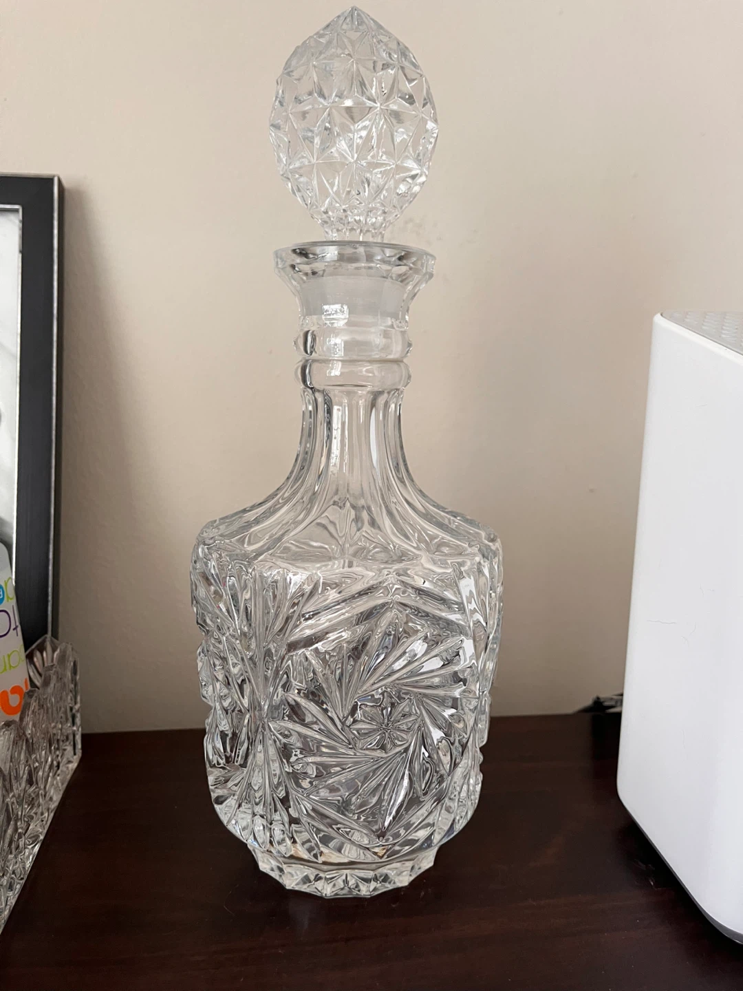 Crystal Cut Glass Decanter with Stopper