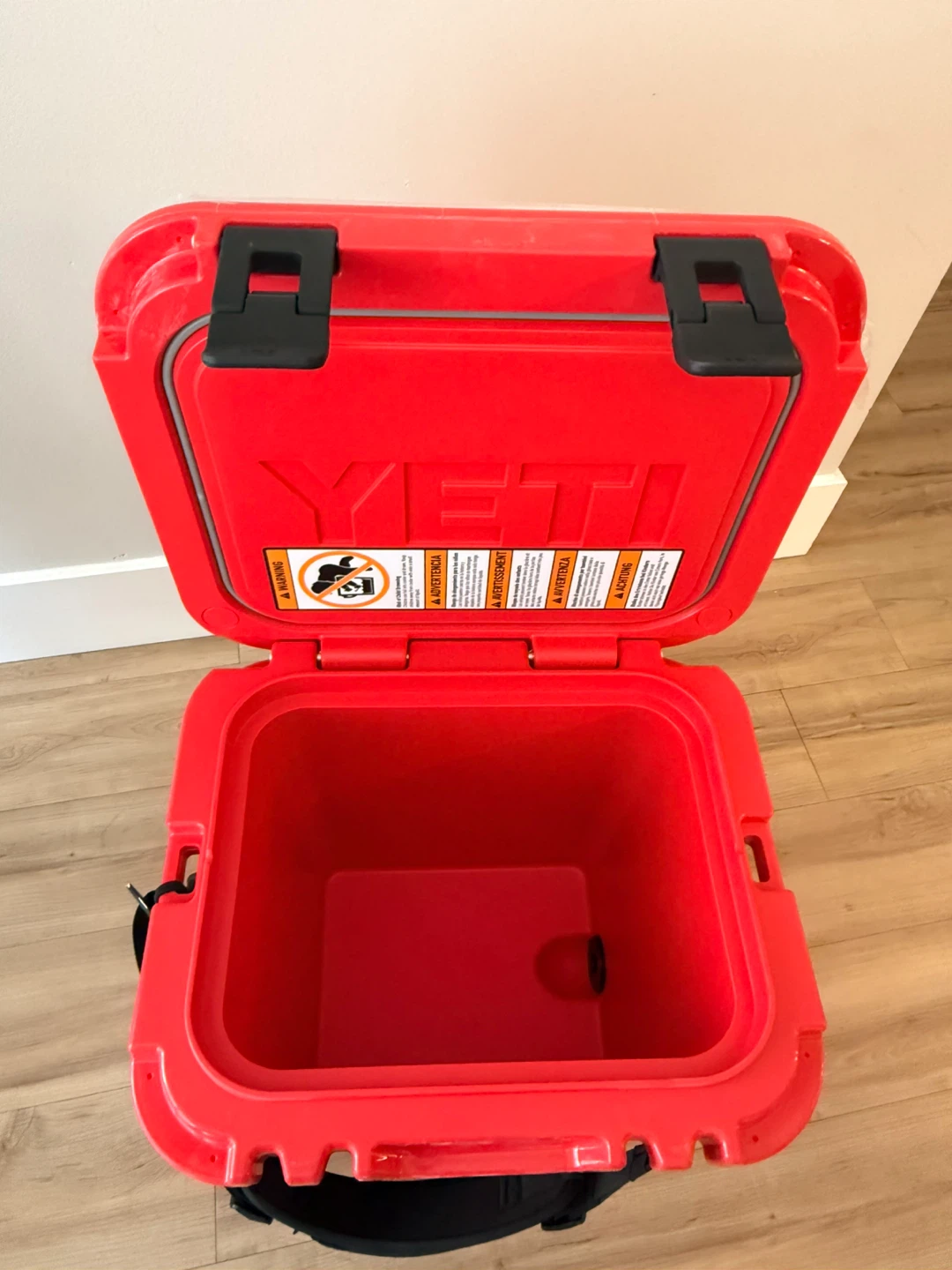 New Yeti Cooler - Red - photo 2