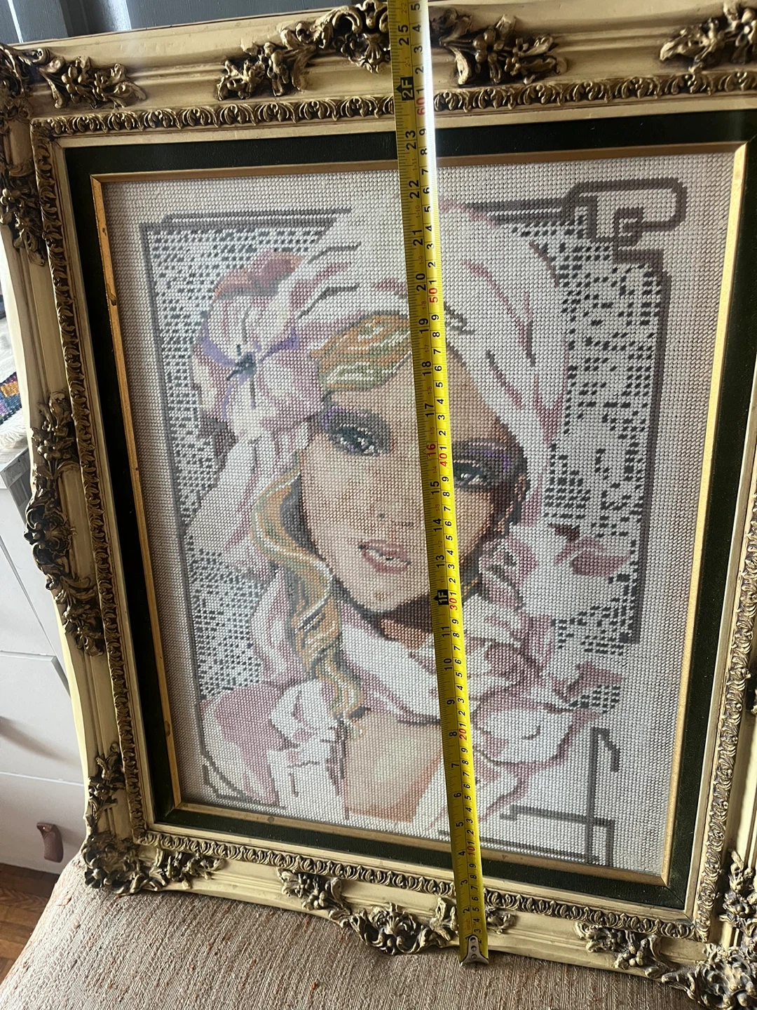 Framed Needlepoint Portrait of a Woman - photo 3
