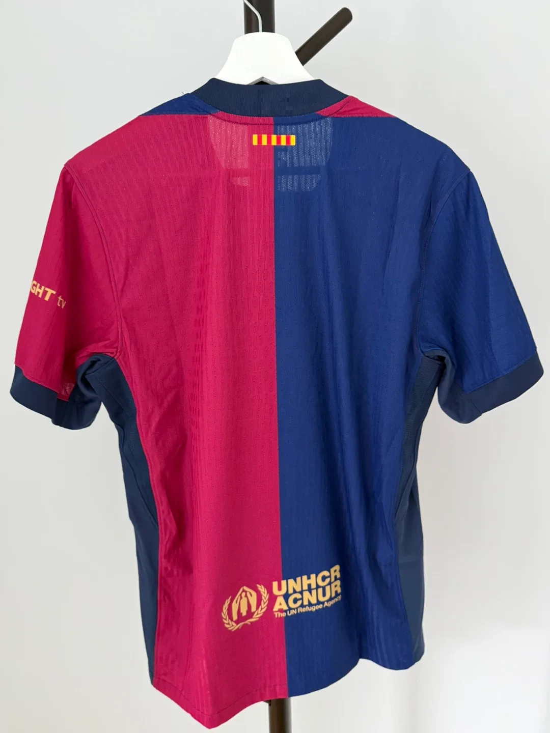 FC Barcelona 24/25 Match Jersey – Size M – $210 Retail, New - photo 2