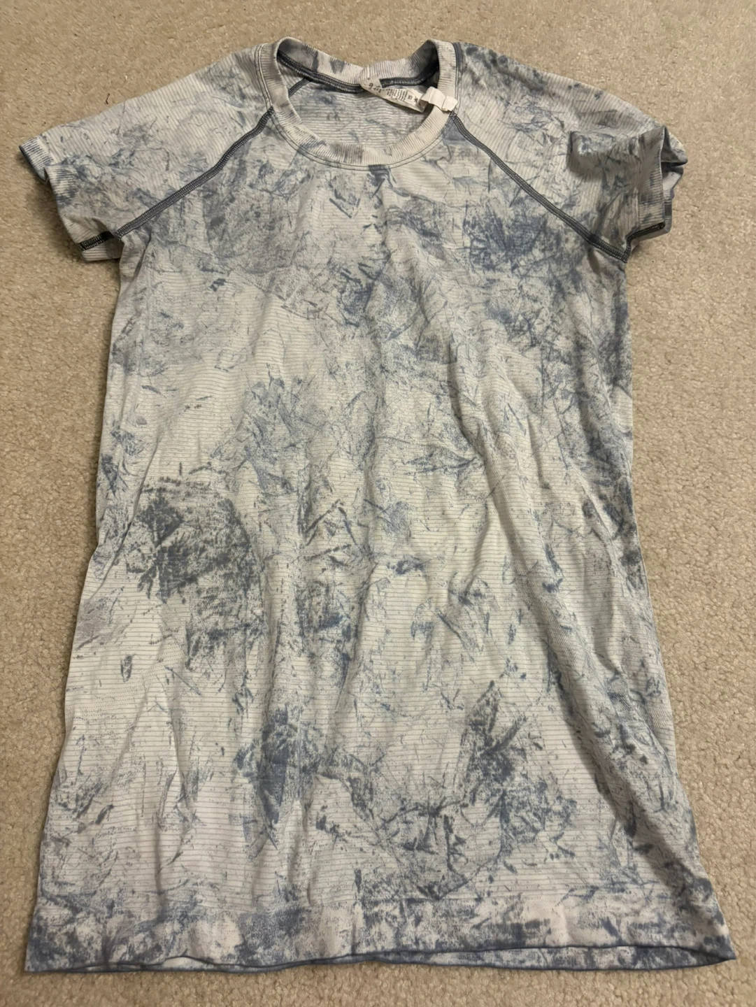 Lululemon T-Shirt Size 6 - photo 2