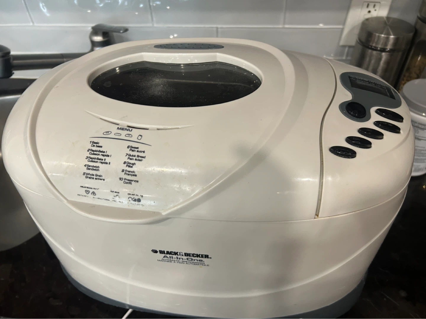 Black & Decker All-In-One Bread Maker