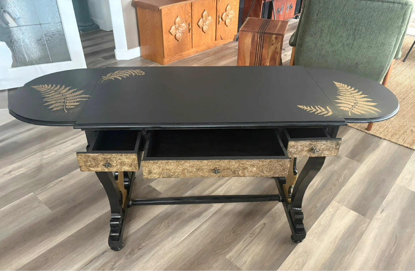 Black Expandable Desk with Gold Fern Accents - photo 4