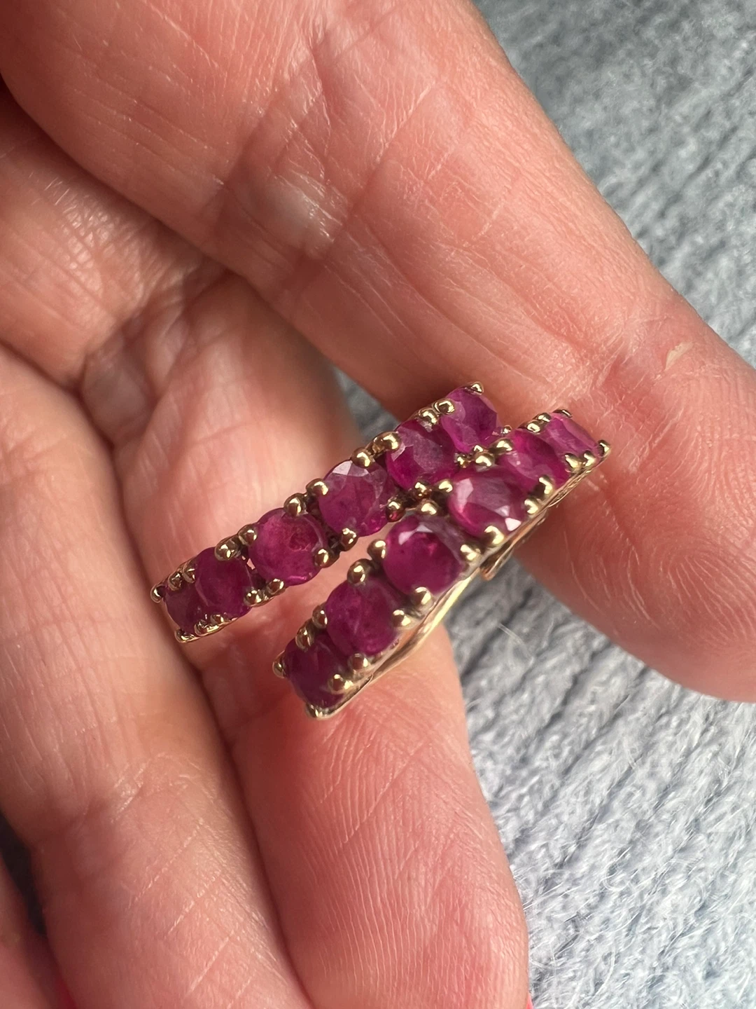 10 k Ruby Hoop Earrings - photo 5