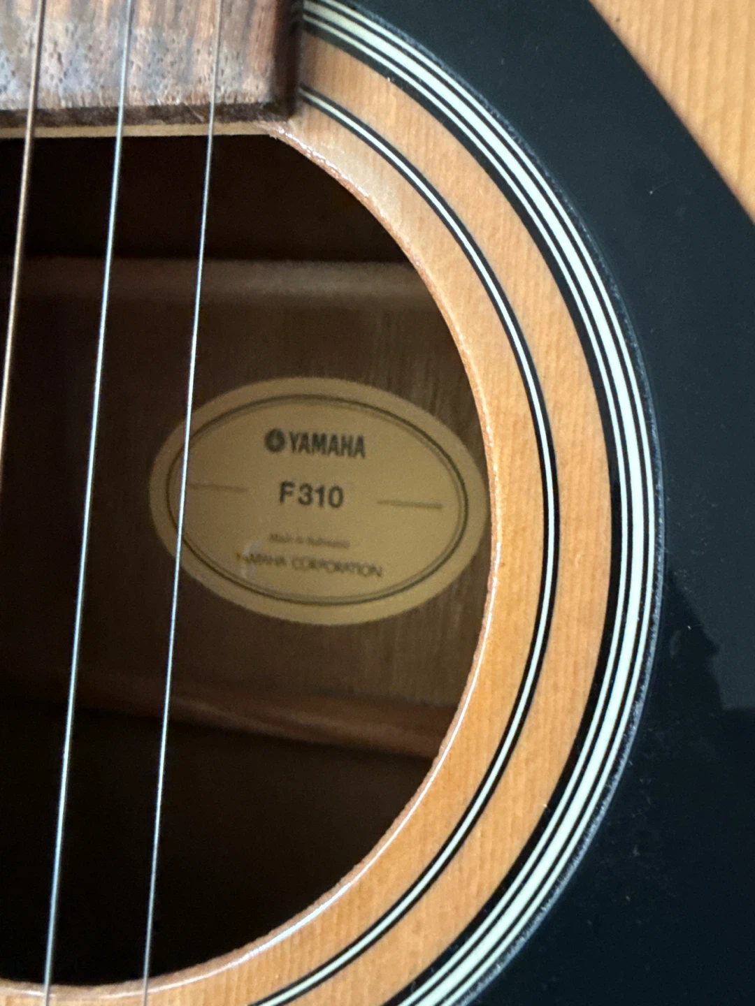 Yamaha F310 Acoustic Guitar - photo 4