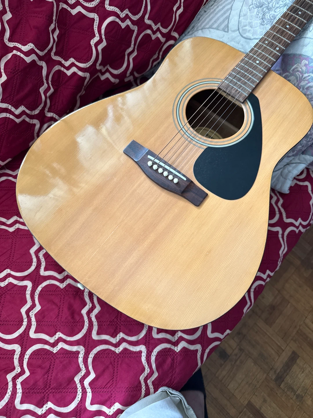 Yamaha F310 Acoustic Guitar - photo 5