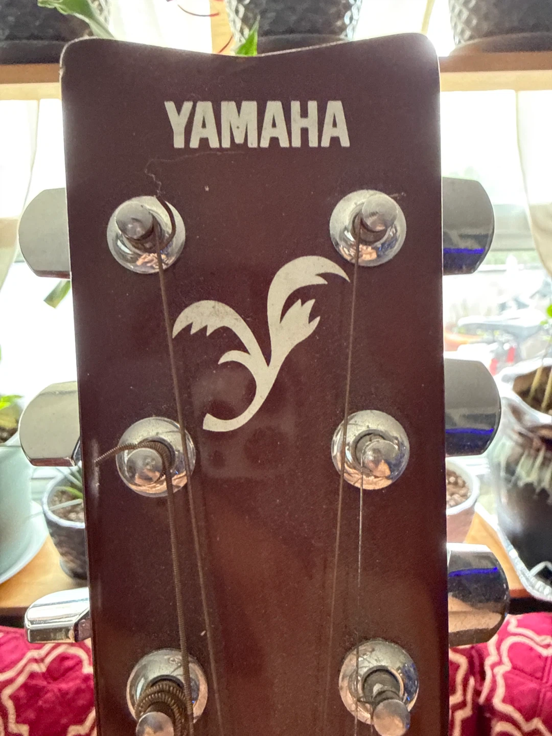 Yamaha F310 Acoustic Guitar - photo 3