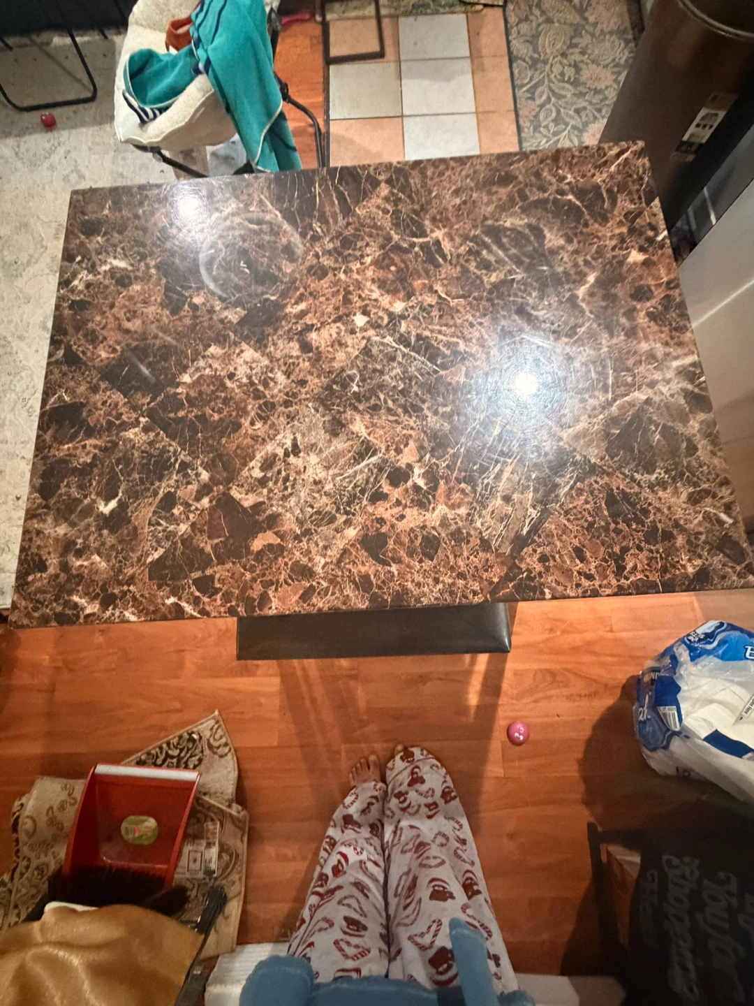 Marble Top Dining Table with 2 Stools - photo 4